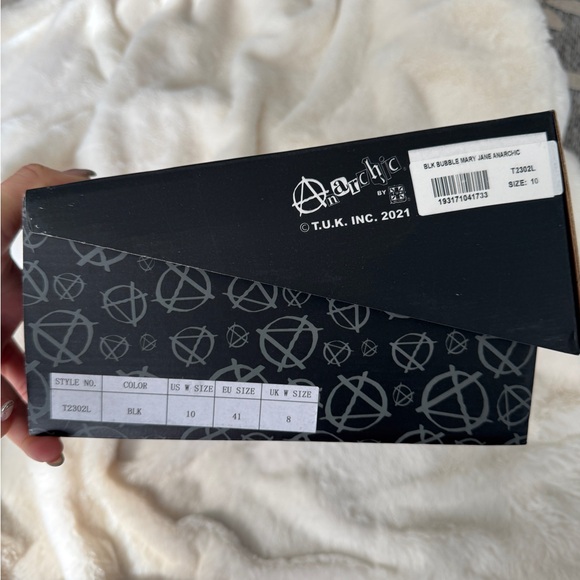 Brand new TUK shoes women’s size 10 - Picture 3 of 9